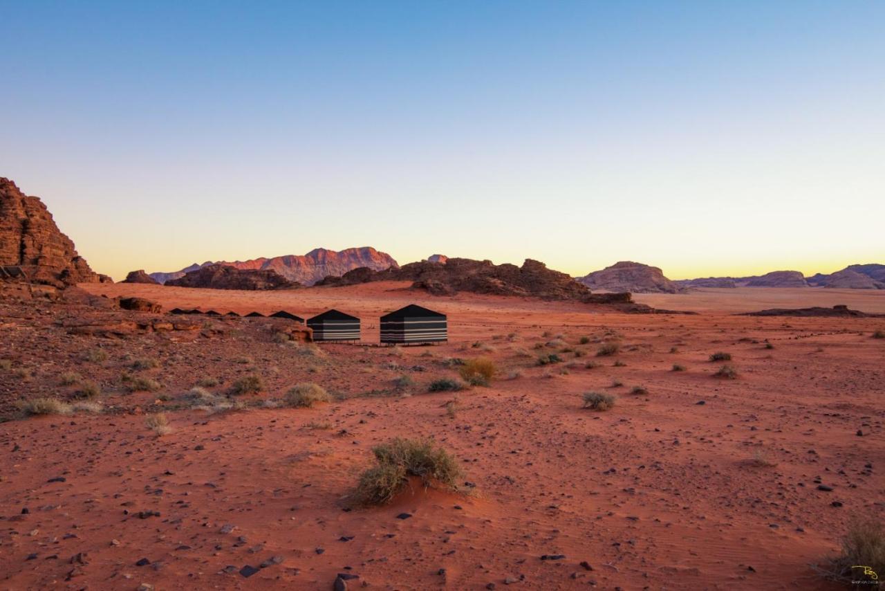 Wadi Rum Nights Exteriör bild