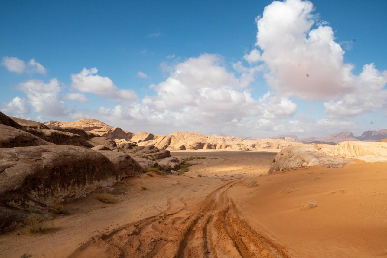 Wadi Rum Nights Exteriör bild