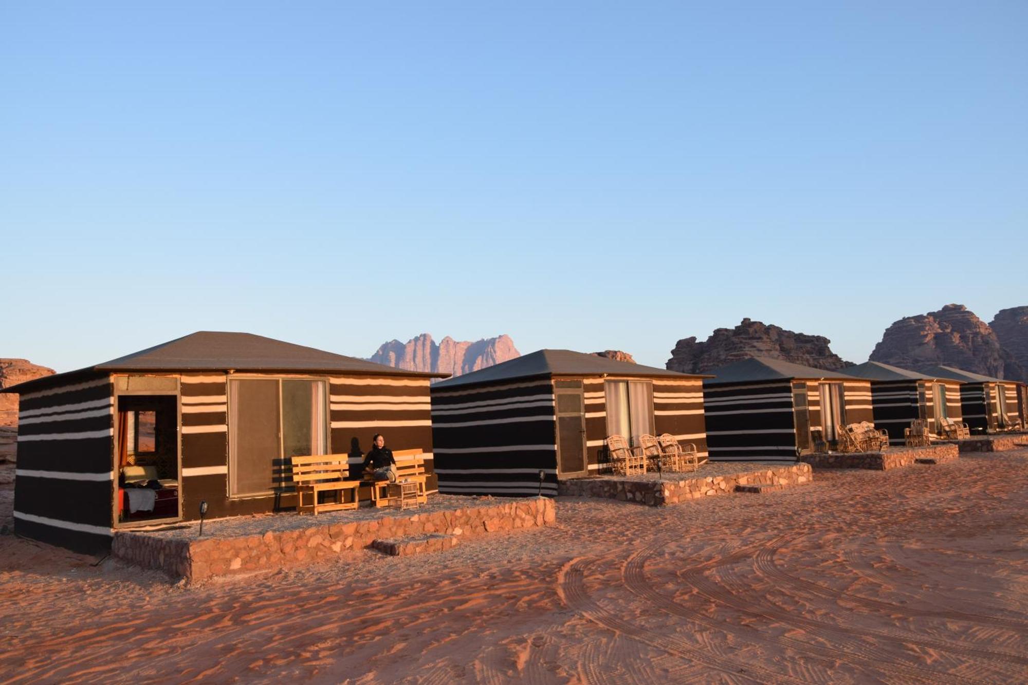 Wadi Rum Nights Exteriör bild